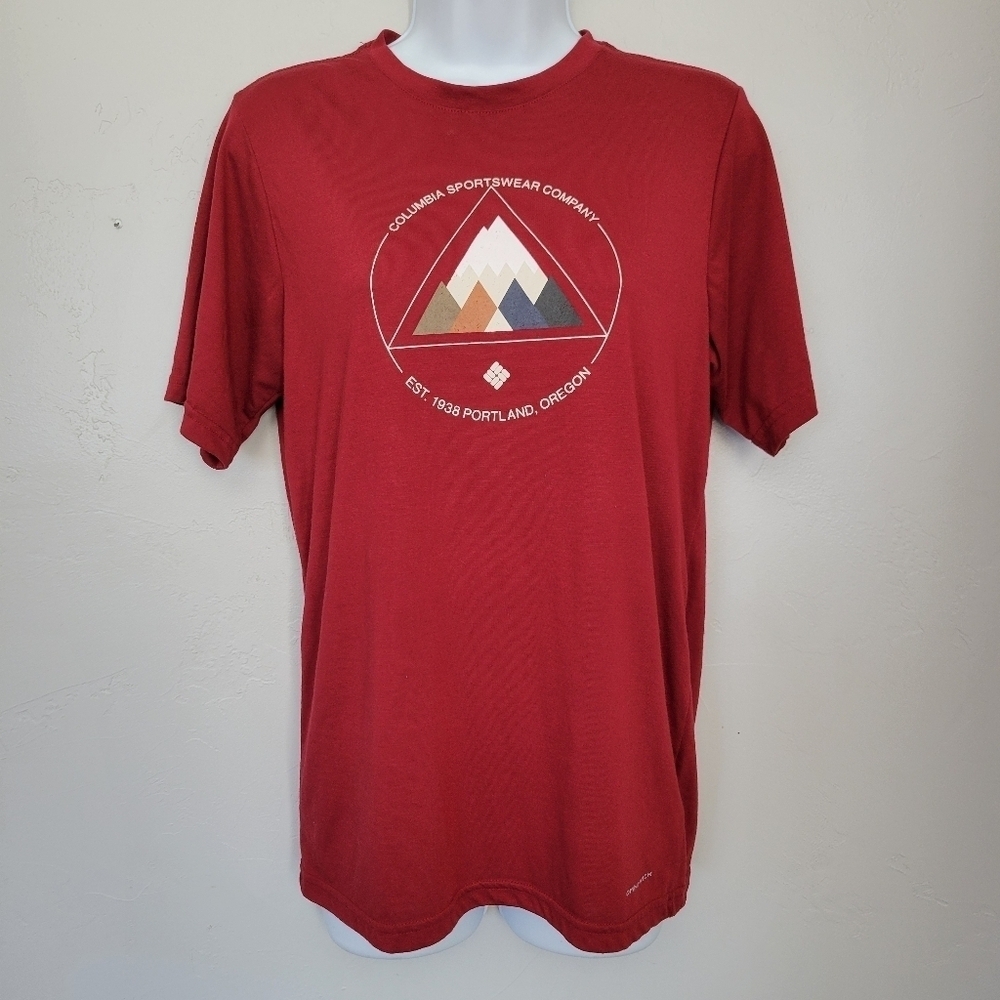 Columbia Women's Small Red Short Sleeve T-shirt Graphic Tee Mountain Outdoors